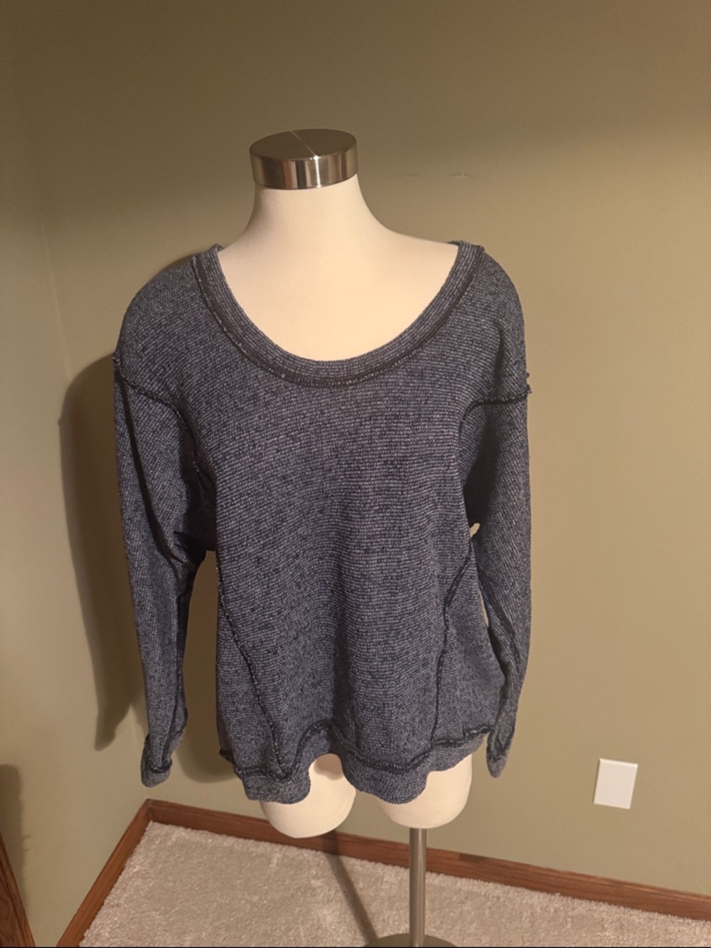 Ecote Heathered Navy Scoop Neck Pullover Sweater